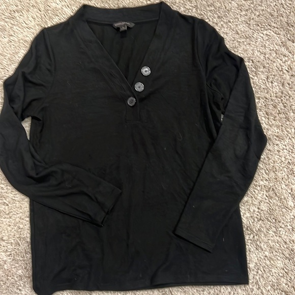 Sweaters - Black v-neck Sweater with button detail